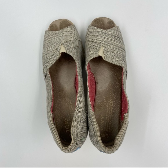 Toms Wedges Women's Size W 9.5 Gray White Striped Open Peep Toe Heels Sandals - Picture 7 of 9